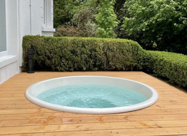 eingebaute Badewanne